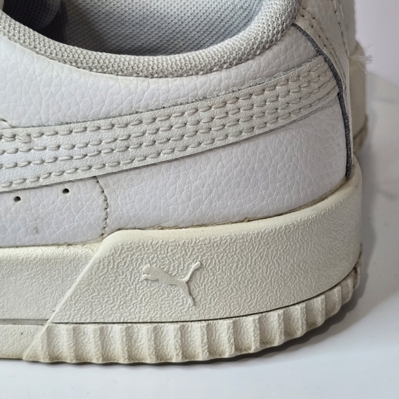 ⭐️40% Off⭐️ Puma Carina Platform Sneakers - Picture 8 of 14